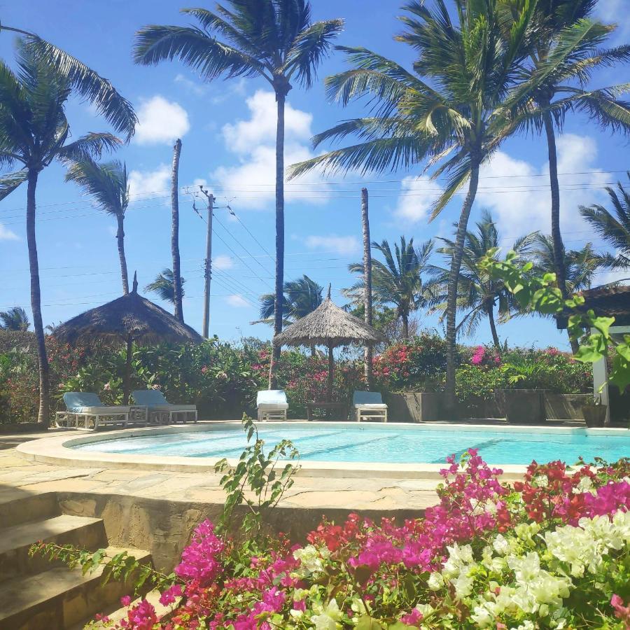 Sunny Garden Rooms Watamu Esterno foto