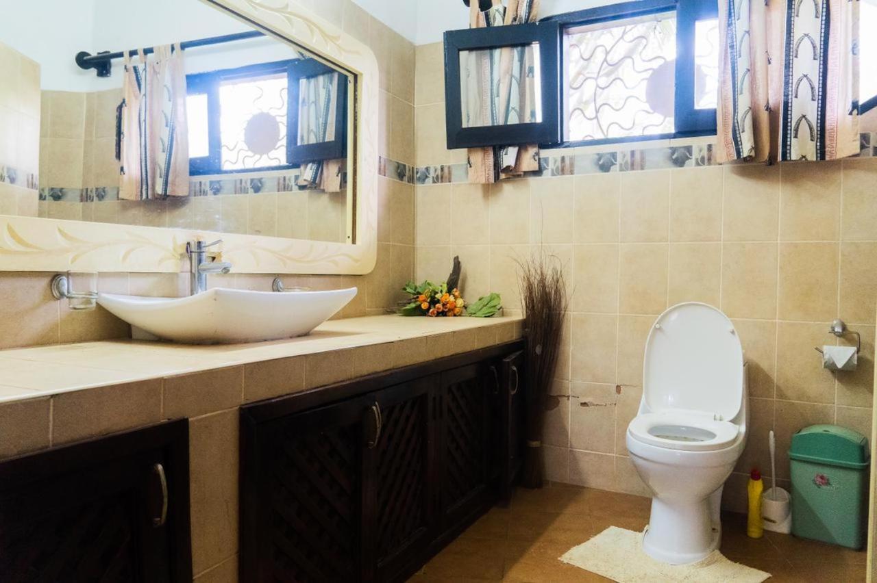 Sunny Garden Rooms Watamu Esterno foto
